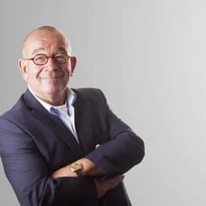 Van Baal Makelaardij logo